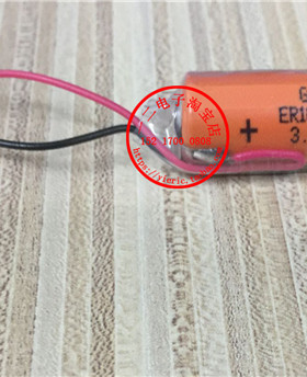 ER10280 3.6V 锂电池 带插头 带线 GX牌 同ER10/28 尺寸：10*28