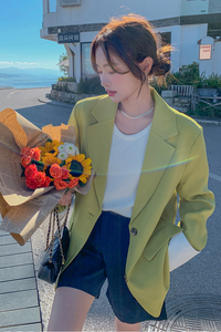 高级感绿色西装外套女2025年春秋季新款韩系休闲宽松流行西服上衣图片