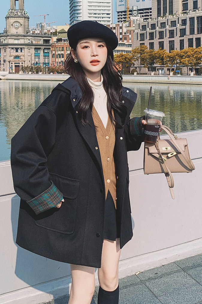 黑色连帽毛呢外套女冬季新款韩系学院风宽松百搭小个子加厚呢大衣,女装毛呢外套,浙宝256