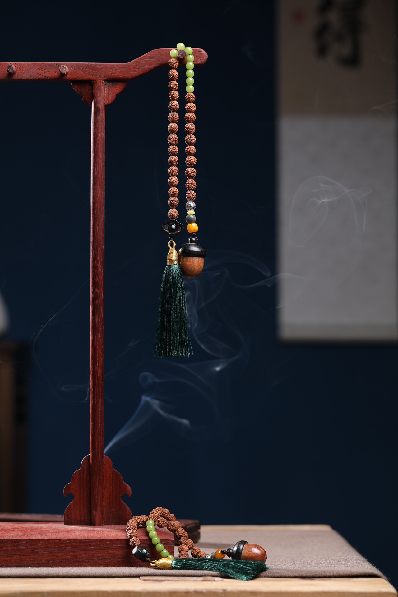 2025秋冬新款金刚菩提 松果挂件编绳饰品文玩流苏包包挂车挂