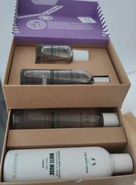英国The Body Shop/white musk白麝香鬼怪四件套礼盒手办生日礼物