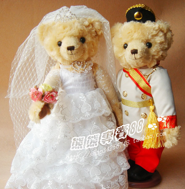包邮正品情侣熊婚车公仔婚纱熊情侣娃娃婚纱泰迪熊结婚礼物送支架