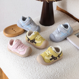 宝宝鞋子0~6岁运动鞋皮面防踢软底防滑男童学步鞋子柔软轻便女鞋