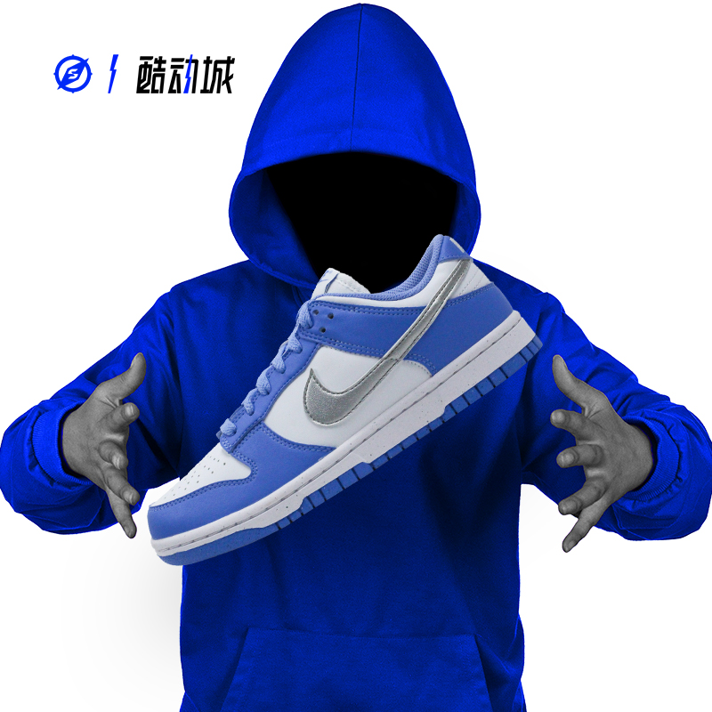 NIKEDUNKLOW女子低帮休闲鞋