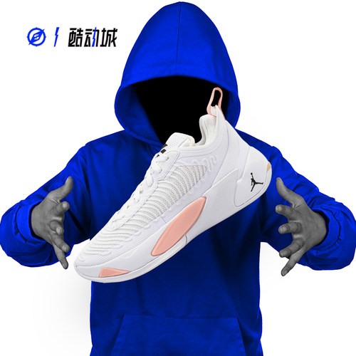 JORDAN东契奇一代男子实战篮球鞋