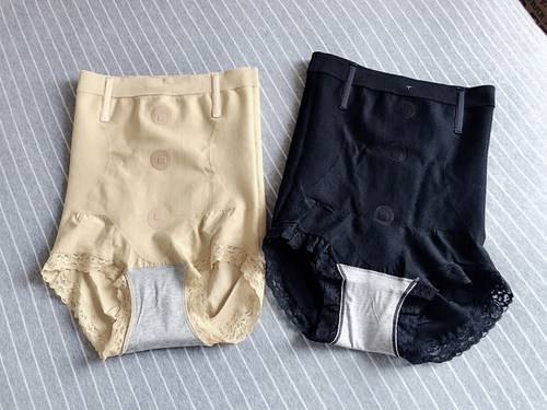 694内裤高腰提臀暖宫女生