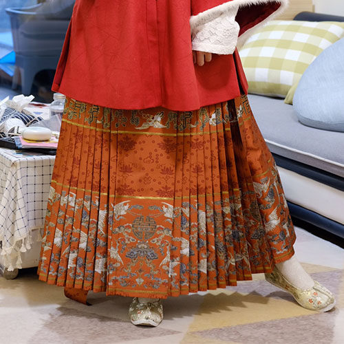 南樾织造四禧鹤料定女明制汉服