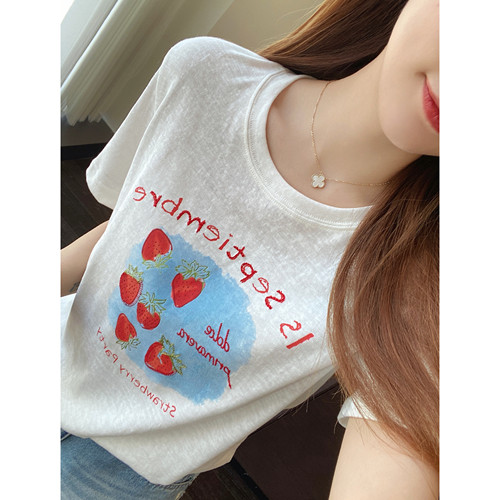 AMR UU◆元气减龄 慵懒风宽松显瘦草莓印花T恤女短袖上衣春夏新款