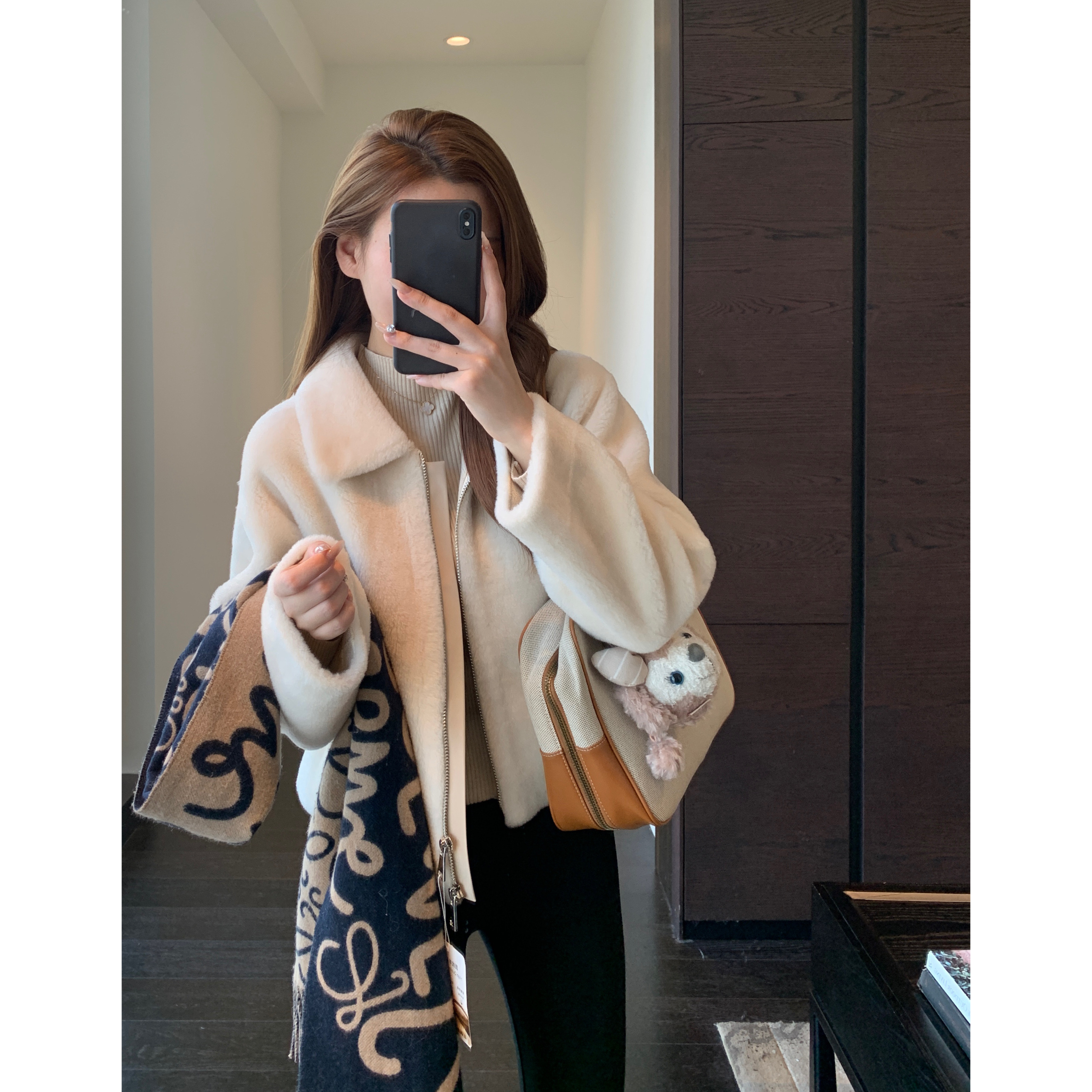 AMR UU◆北欧小众 氛围感皮毛一体毛绒短外套女上衣2025新款冬秋