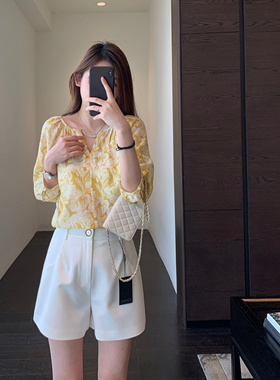 AMR UU◆时髦氛围感～度假风显白黄色印花小衫显瘦薄上衣女夏新款