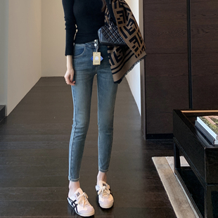 型正 版 保暖德绒高腰显瘦小脚裤 修身 女秋冬新 AMR 加绒牛仔裤