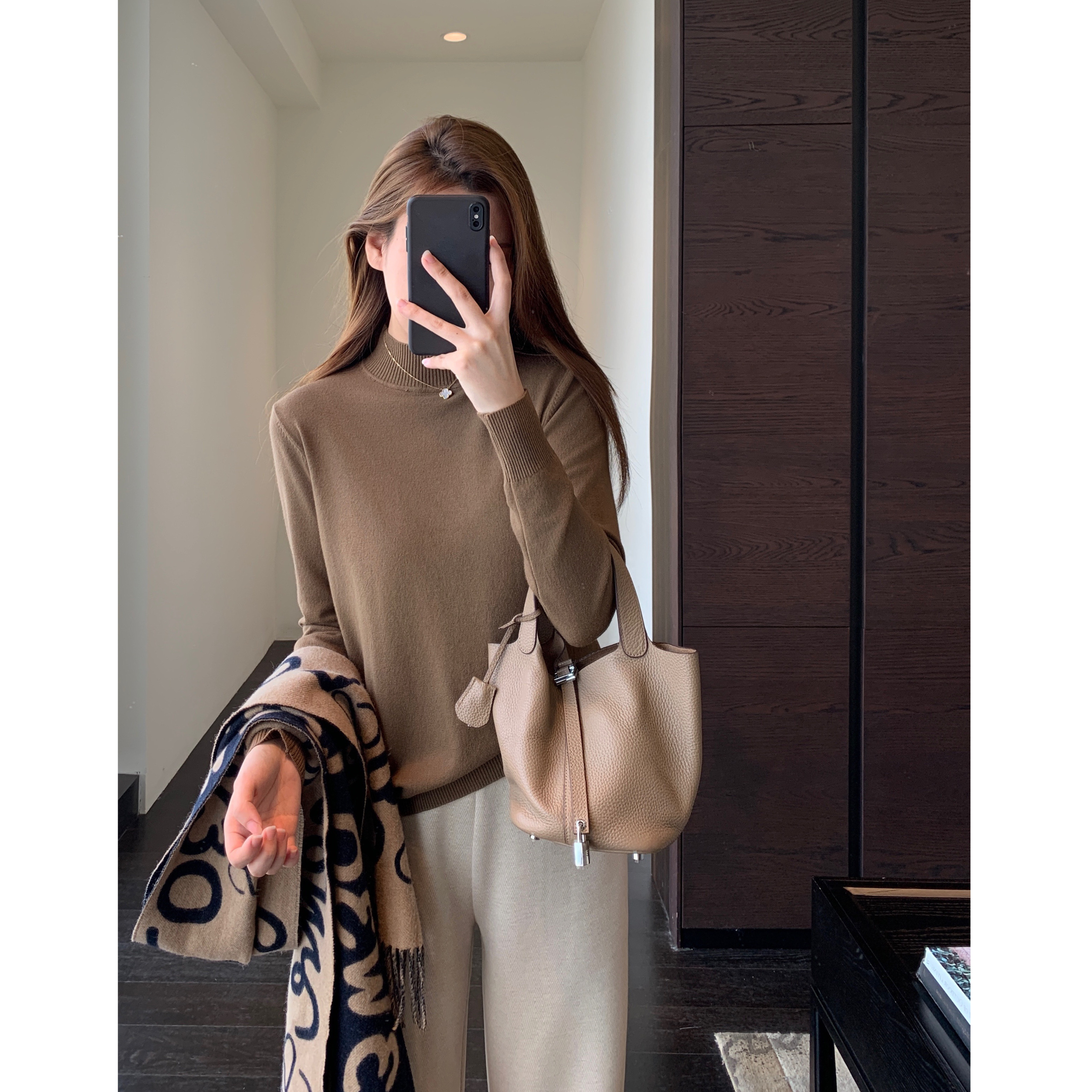 AMR UU◆时髦半高领 单穿内搭显瘦保暖针织打底衫女毛衣秋冬新款