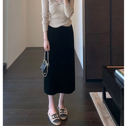 AMR UU◆版型正 高品质丝绒裙高腰显瘦中长款半身裙女小黑裙新款