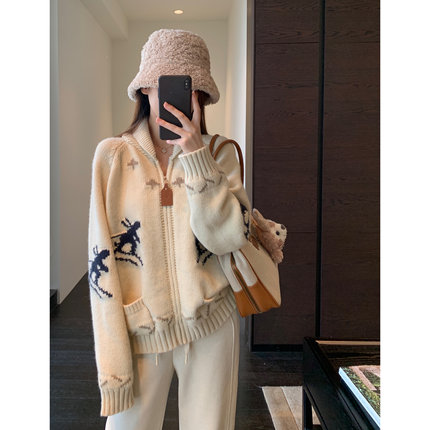 AMR UU◆氛围感 重工提花慵懒范显瘦减龄毛衣开衫女厚外套秋冬新