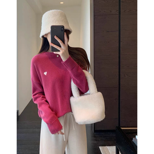 宽松显瘦毛衣女秋冬新款 AMR 定染色爱心刺绣羊毛衫 颜色好美