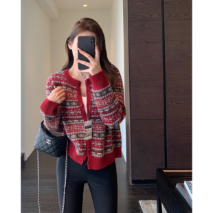 新款 氛围感 毛衣女外套秋冬季 慵懒显瘦新年红色针织开衫 AMR