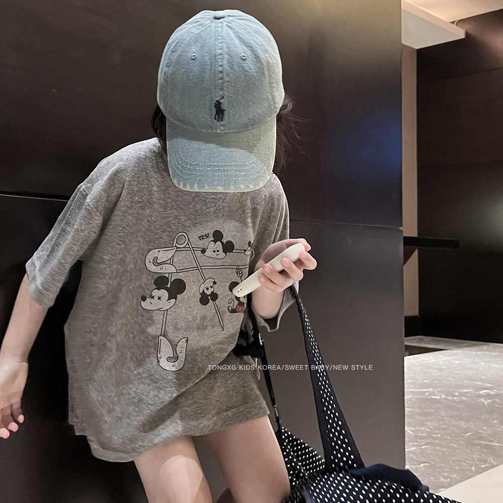 潼小乖|可亲子|别针印花女童ins韩系时尚卡通小老鼠短袖T恤6q044