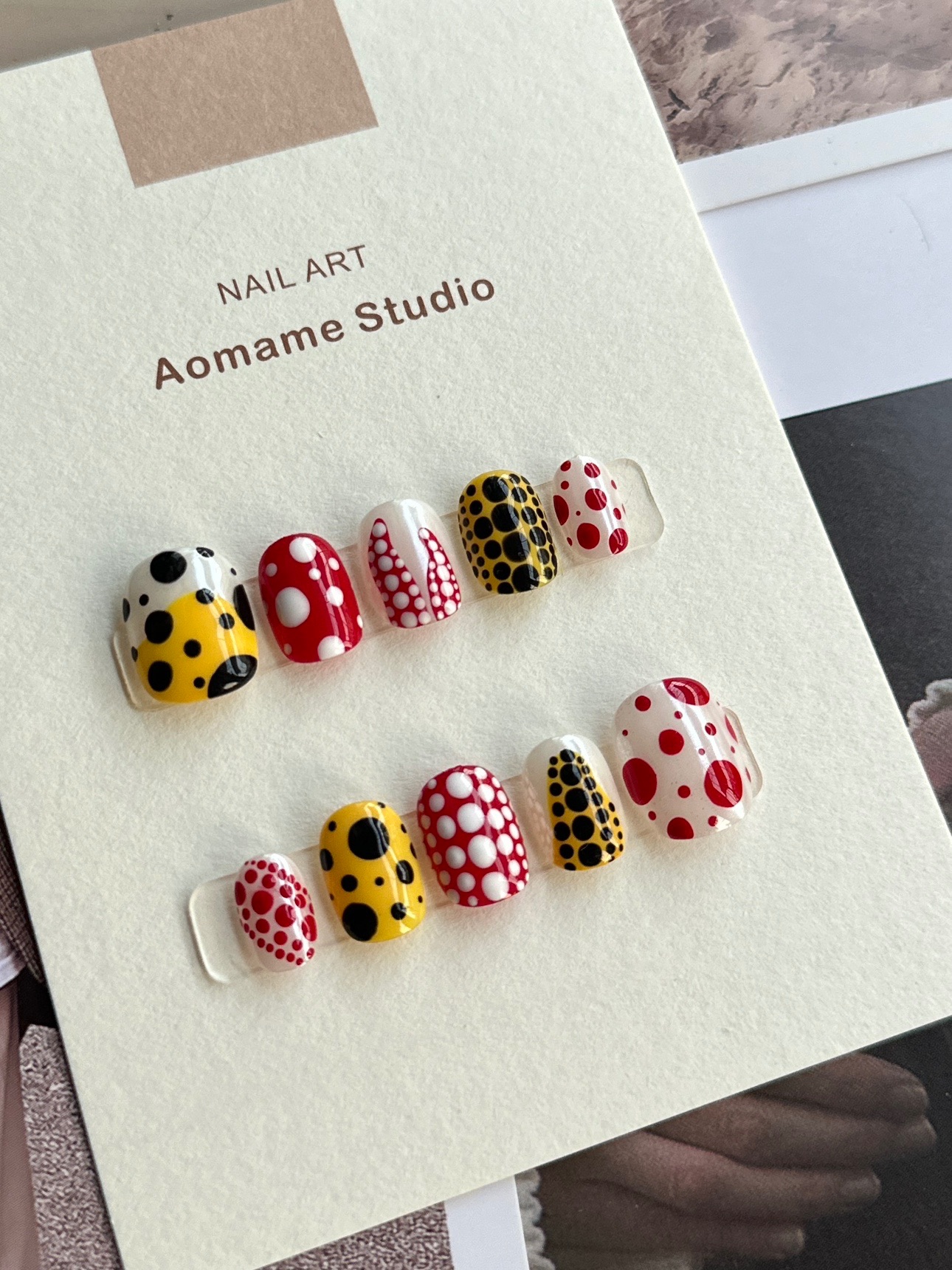 Aomame Nail小众ins草间弥生波点短甲纯手工定制穿戴甲美甲成品