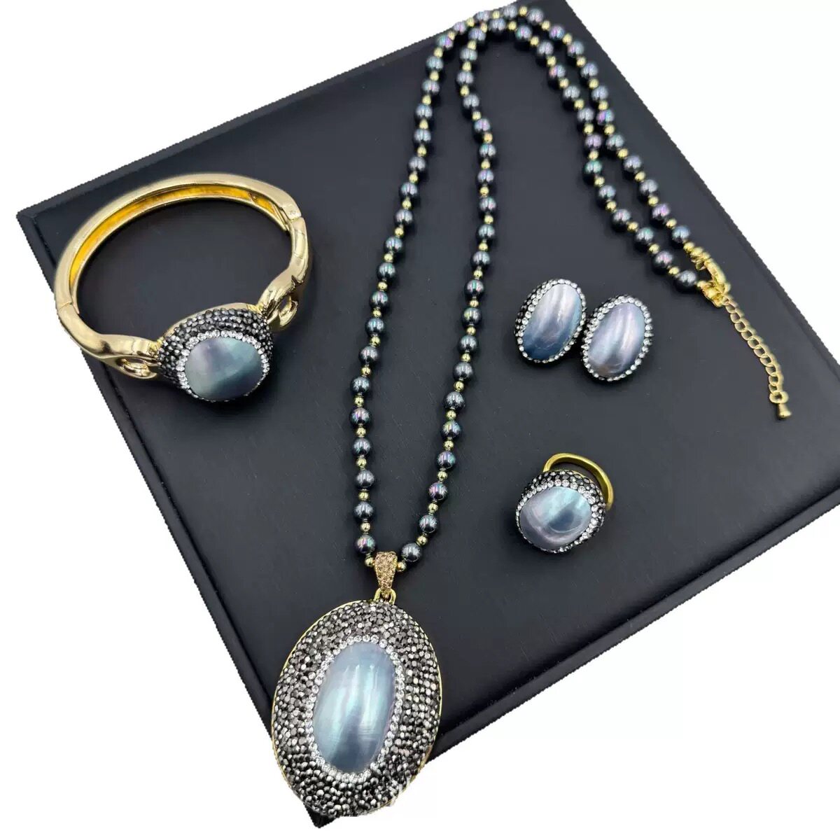 新款深海灰马贝套装三件套耳饰欧美法式个性饰品项链戒指