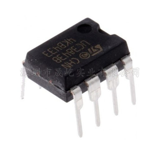 UC3843BN UC3843B 双列直插DIP-8 全新进口原装 电流模式控制器