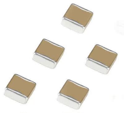 0805贴片电容 22PF 22p 50V ±5% COG CL21C220JBANNNC