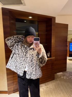 wann现货 豹纹毛毛外套 宽松廓形环保皮草保暖上衣