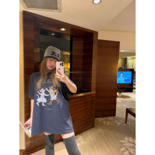 1/26 wann现货 完美版opyy小猫共舞宽松t恤长袖休闲上衣