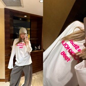 wann 新年款 玫红色舒适植绒字母印花休闲宽松长袖 t恤