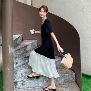 设计感轻熟风网纱拼接宽松t恤长裙女夏季新款休闲显瘦黑色连衣裙图片