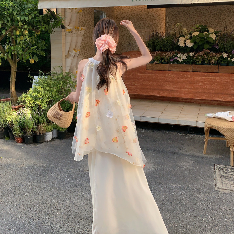 法式立体花朵网纱无袖挂脖上衣套装夏2025新款独特漂亮度假风长裙,女装连衣裙,浙宝168