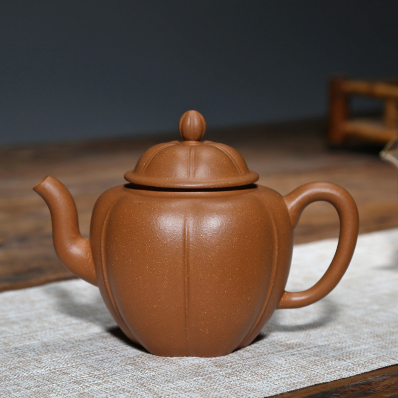 仓库原矿降坡泥菱花宜兴紫砂壶