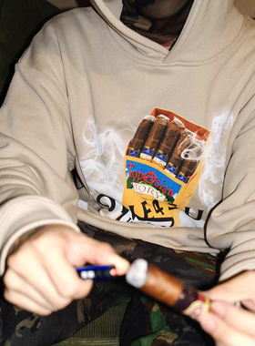 AONE4SURE x Toryondacloud 联名恶搞雪茄宽松休闲套头帽衫卫衣男