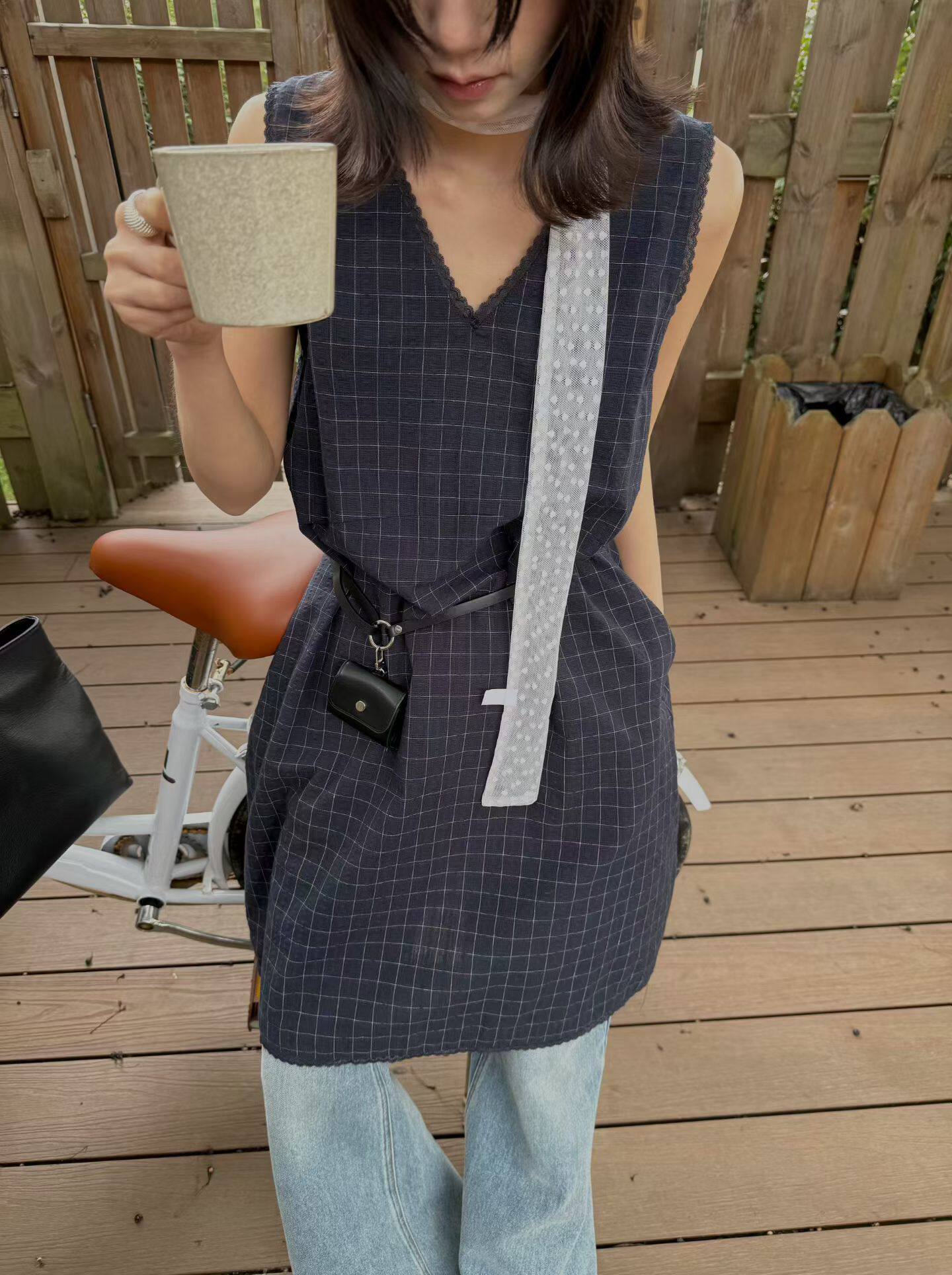 文艺小清新 About moon韩国26春夏复古百搭格子显瘦背心连衣裙女