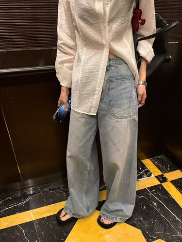 At brunch韩国东大门设计感水洗蓝色口袋宽松显瘦慵懒牛仔裤Jk535