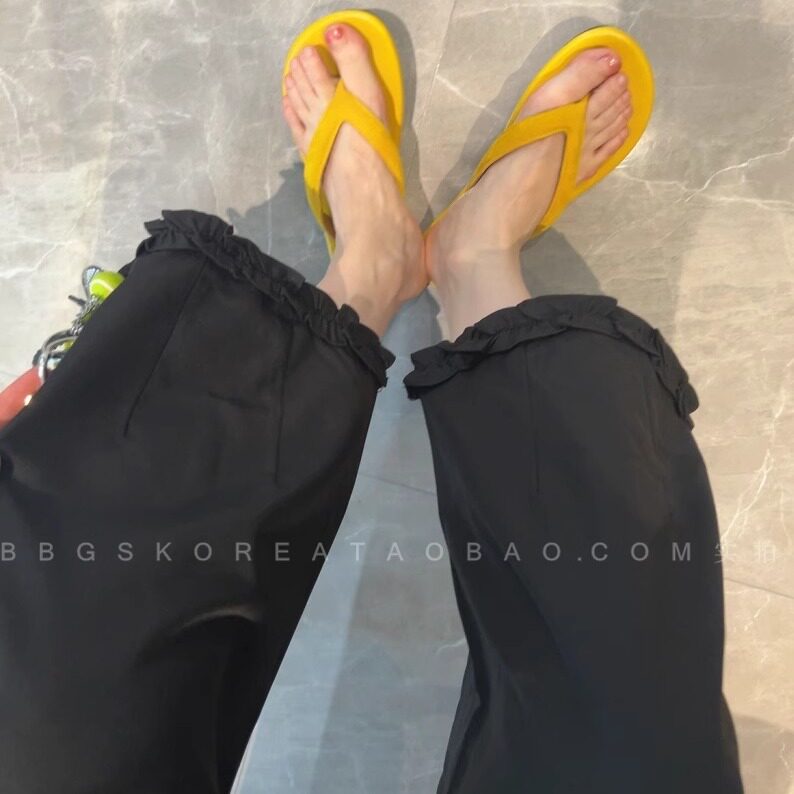 现货2026夏季新款女装花边裤脚显瘦凉快松紧腰宽松九分黑色衬裤