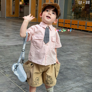 凡妈童装26夏新款男童小童韩版卡通印花棉质休闲短裤领带短袖衬衫