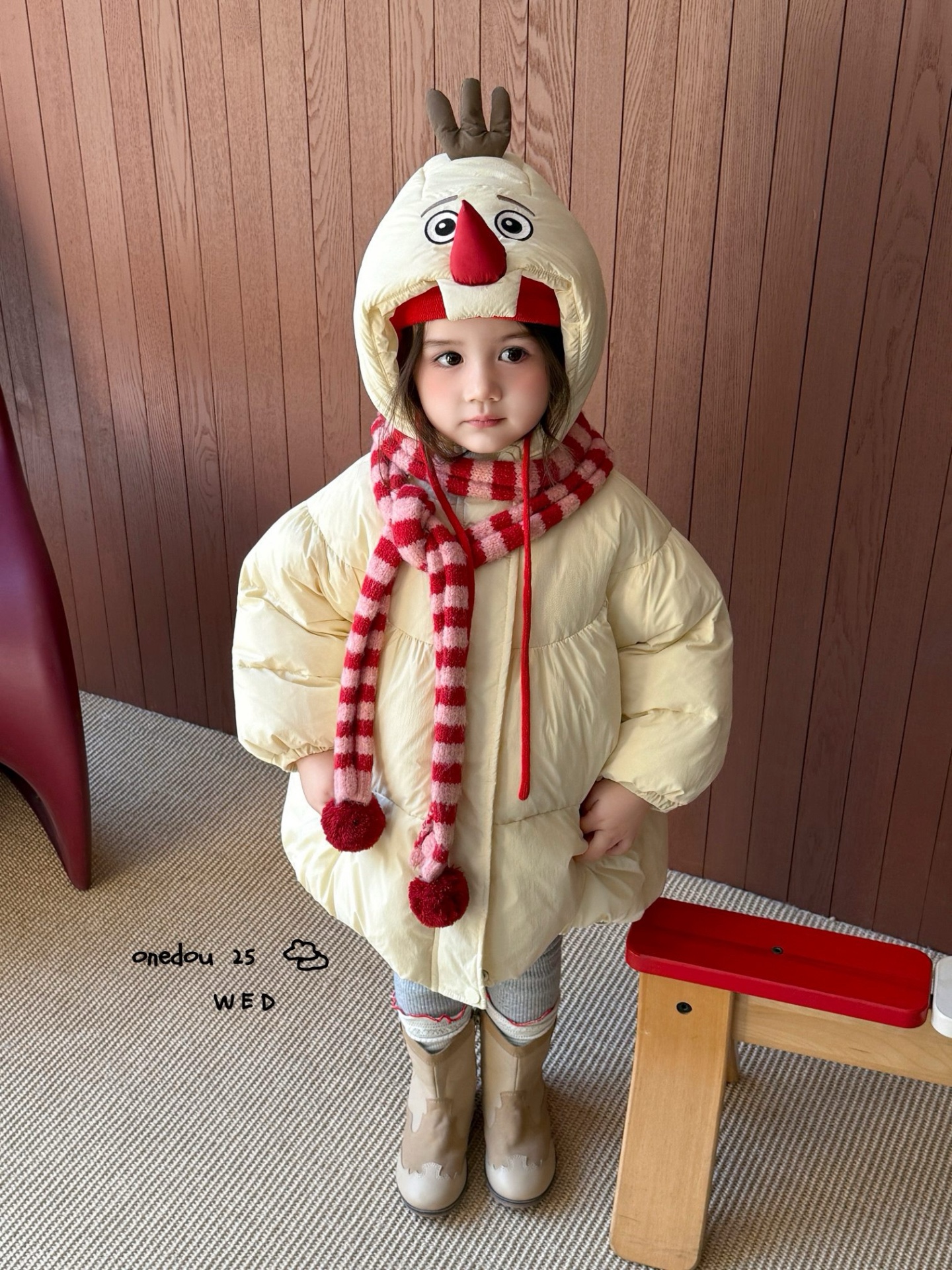 女童韩版卡通帽儿童羽绒服可爱