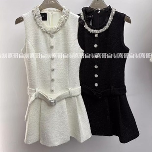千金小香风无袖镶钻连衣裙女冬季气质收腰显瘦修身打底毛呢背心裙