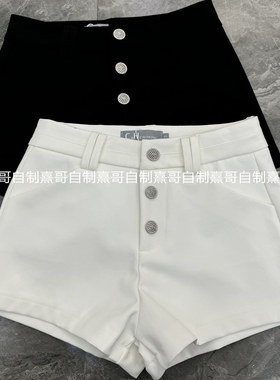 美式辣妹包臀短裤女紧身直筒三粒扣显瘦高腰a字裤外穿包臀热裤子
