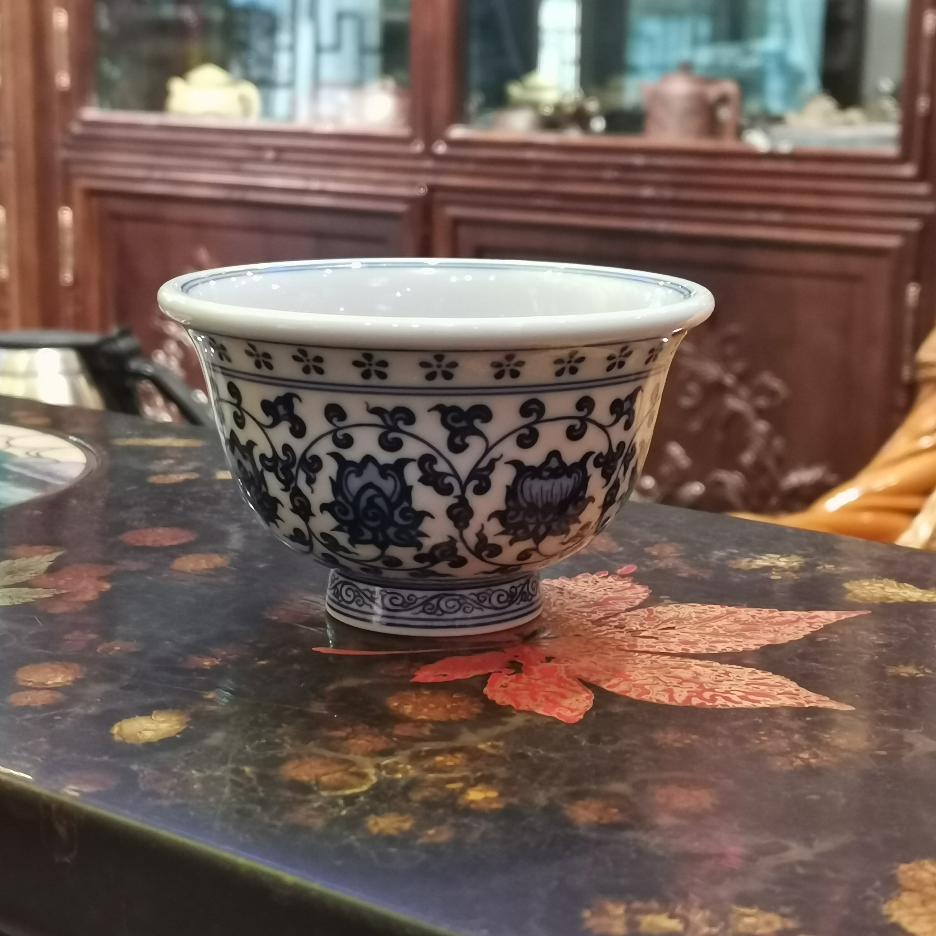 汲老推荐景德镇汲窑青花手绘120cc缠枝莲压手杯主人杯茶杯