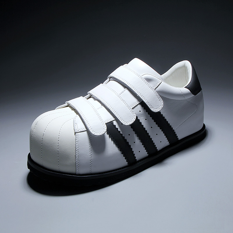 小白鞋男鞋魔术贴板鞋男士百搭潮鞋2025新款小众Q版贝壳头休闲鞋