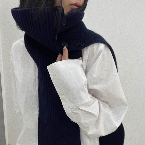 女秋冬纽扣套脖披肩大衣百搭配