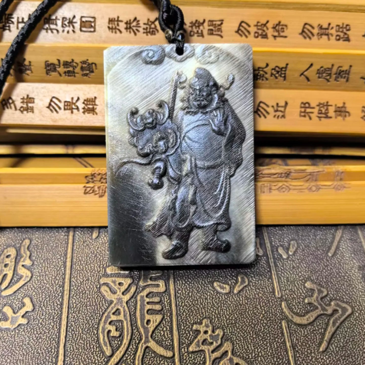 天然黑驴蹄五雷号令貔貅钟馗凤凰六字真言古龙太极牛无事吊坠文玩