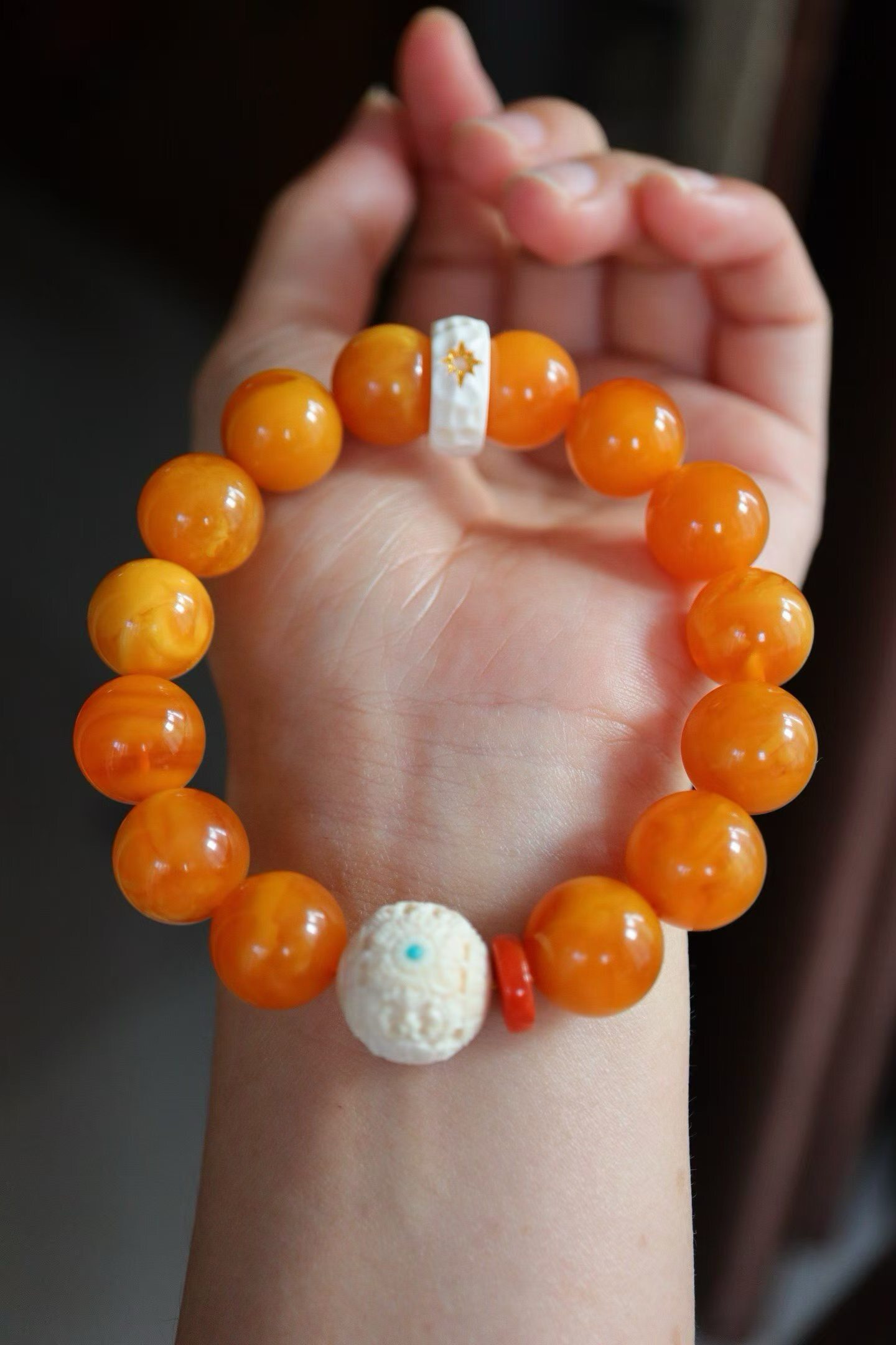 天然蜜蜡花蜡珠手链 简单大气38151