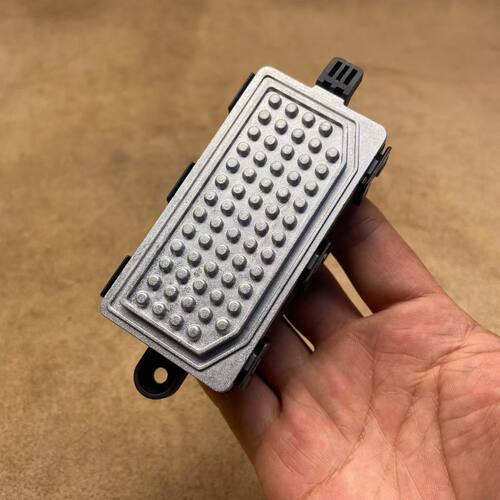 适用比亚迪T3宋EVDMMAXe5秦evM3PWM鼓风机电阻空调调速模块控制器