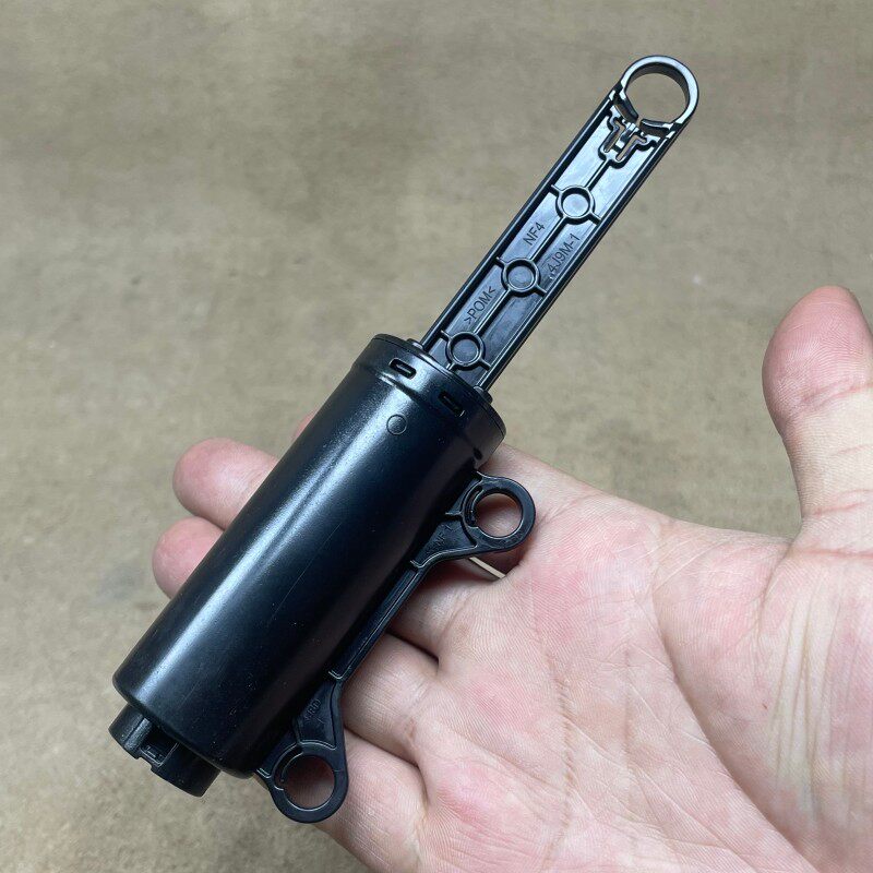 适配长安逸动plus UNI-T/K睿聘CC副驾驶杂物箱阻尼器手套箱缓冲器图片