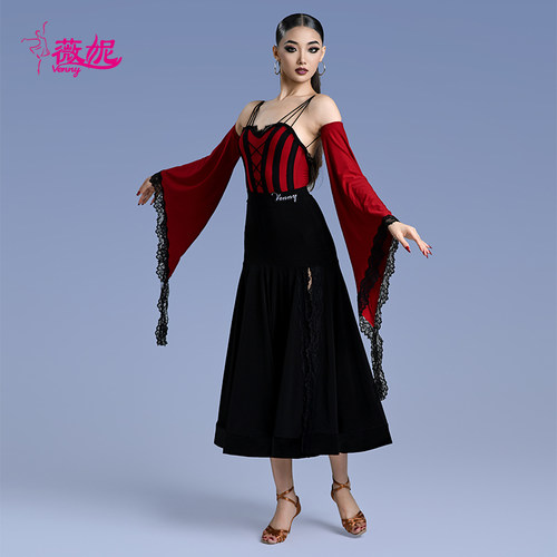 薇妮拉丁舞分体摩登服