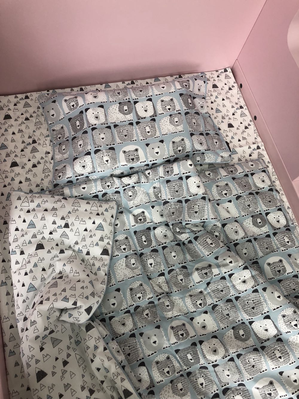 出美国纯棉面料宝宝被子儿童床品幼儿园三件套被子枕套床单