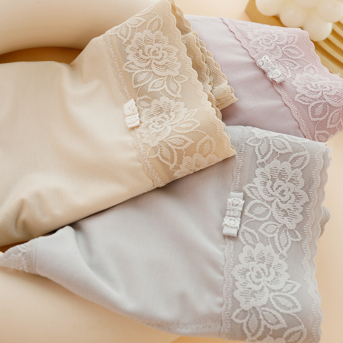 彩田内裤女莫代尔柔软高腰蕾丝边略微收腹包臀石墨烯裆内裤15327