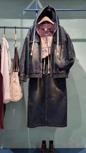 胸围138 正品 剪吊牌 衣长68 柚丁复古做旧连帽牛仔外套